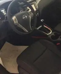 NISSAN Qashqai 1.5 dCi Tekna NISSAN Qashqai 1.5 dCi Tekna