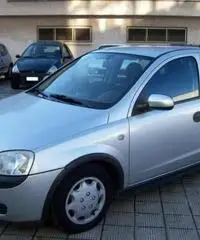 Opel Corsa 1.0i 12V 58CV 5p Comfort UNIPROPRIETARIO Opel Corsa 1.0i 12V 58CV 5p Comfort UNIPROPRIETARIO