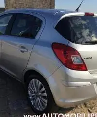 OPEL Corsa 1.2 5pt GPL-TECH Edition OPEL Corsa 1.2 5pt GPL-TECH Edition