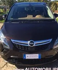 OPEL Zafira Tourer 2.0 CDTi FULL OPT. (pr.list. €43.700,00) OPEL Zafira Tourer 2.0 CDTi FULL OPT. (pr.list. €43.700,00)