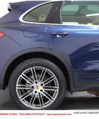 PORSCHE Cayenne 3.0 Diesel PORSCHE Cayenne 3.0 Diesel