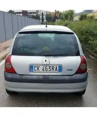 Renault Clio 1200cc 44kw clima servosterzo 2003 Renault Clio 1200cc 44kw clima servosterzo 2003