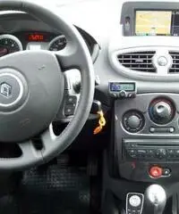 Renault Clio 1.5 dCi 75CV 5p Dynamique Navy Renault Clio 1.5 dCi 75CV 5p Dynamique Navy