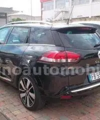 RENAULT Clio Sporter dCi 8V 90CV EDC Start&Stop Energy Duel2 RENAULT Clio Sporter dCi 8V 90CV EDC Start&Stop Energy Duel2
