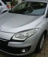 Renault Mégane 1.5 DCI 110cv EDC Attractive Renault Mégane 1.5 DCI 110cv EDC Attractive