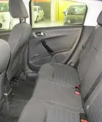 PEUGEOT 208 1.6 e-HDi 92 CV Stop&Start 5 porte Allure