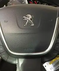 Peugeot 508 1.6 e-HDi 115CV cambio robotizzato S Business Peugeot 508 1.6 e-HDi 115CV cambio robotizzato S Business