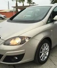 Seat Altea XL 1.6 TDI DSG Style 105 CV CR DPF Seat Altea XL 1.6 TDI DSG Style 105 CV CR DPF