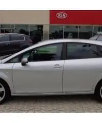 SEAT Leon 2.0 TDI DPF FR SEAT Leon 2.0 TDI DPF FR