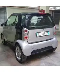 Smart 800cc 30kw diesel 2003 Smart 800cc 30kw diesel 2003