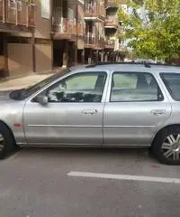 VENDO FORD MONDEO SW GHIA DIESEL 3° SERIE VENDO FORD MONDEO SW GHIA DIESEL 3° SERIE
