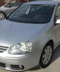 Volkswagen Golf 2.0 TDI 5P. Sportline Ltd.edition con gancio traino Volkswagen Golf 2.0 TDI 5P. Sportline Ltd.edition con gancio traino