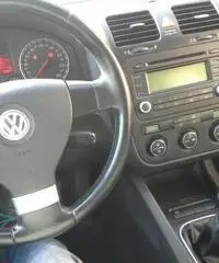 Volkswagen Golf 2.0 TDI 5P. Sportline Ltd.edition con gancio traino Volkswagen Golf 2.0 TDI 5P. Sportline Ltd.edition con gancio traino