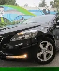 Volvo V40 D2 120 cv Business