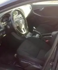 Volvo V40 D2 Kinetic Volvo V40 D2 Kinetic