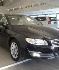 Volvo V70 D3 2.0 150 CV Geartronic Summum Volvo V70 D3 2.0 150 CV Geartronic Summum