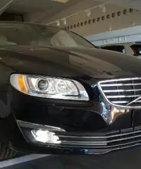 Volvo V70 D3 2.0 150 CV Geartronic Summum Volvo V70 D3 2.0 150 CV Geartronic Summum