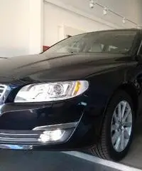 Volvo V70 D3 2.0 150 CV Geartronic Summum Volvo V70 D3 2.0 150 CV Geartronic Summum