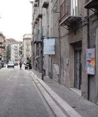 Grazioso locale commerciale in centro Grazioso locale commerciale in centro