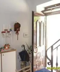 Casa indipendente di 3 locali in Vendita