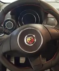 Abarth 695 695 1.4 Turbo T-Jet biposto Abarth 695 695 1.4 Turbo T-Jet biposto