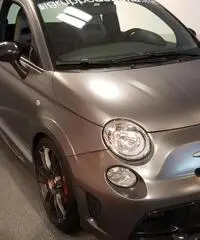Abarth 695 695 1.4 Turbo T-Jet biposto Abarth 695 695 1.4 Turbo T-Jet biposto