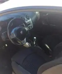 ALFA ROMEO MiTo 1.4 T 135 CV M.air S&S Dist. Sport Pack ALFA ROMEO MiTo 1.4 T 135 CV M.air S&S Dist. Sport Pack