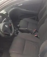 ALFA ROMEO 156 1.9 JTD cat Distinctive ALFA ROMEO 156 1.9 JTD cat Distinctive