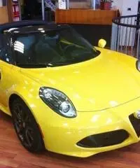 Alfa Romeo 4C 1750 TBi 240cv SPIDER *ASSETTO + SCARICO RACING* Alfa Romeo 4C 1750 TBi 240cv SPIDER *ASSETTO + SCARICO RACING*