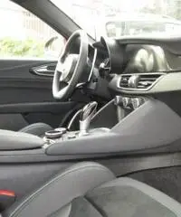 ALFA ROMEO Giulia 2.9 T V6 AT8 QUADRIFOGLIO *REALMENTE DISPONIBILE* ALFA ROMEO Giulia 2.9 T V6 AT8 QUADRIFOGLIO *REALMENTE DISPONIBILE*