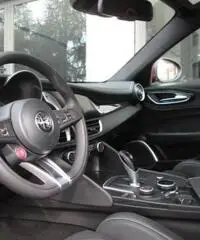 ALFA ROMEO Giulia 2.9 T V6 AT8 QUADRIFOGLIO *REALMENTE DISPONIBILE* ALFA ROMEO Giulia 2.9 T V6 AT8 QUADRIFOGLIO *REALMENTE DISPONIBILE*