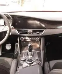 ALFA ROMEO Giulia 2.9 T V6 AT8 QUADRIFOGLIO *REALMENTE DISPONIBILE* ALFA ROMEO Giulia 2.9 T V6 AT8 QUADRIFOGLIO *REALMENTE DISPONIBILE*