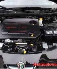 ALFA ROMEO Giulietta 1.6 JTDm-2 105 CV Distinctive EURO 5 DPF ALFA ROMEO Giulietta 1.6 JTDm-2 105 CV Distinctive EURO 5 DPF