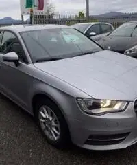 AUDI A3 SPB 1.6 TDI clean diesel S tronic Business AUDI A3 SPB 1.6 TDI clean diesel S tronic Business
