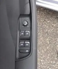 AUDI A3 SPB 1.6 TDI clean diesel S tronic Business AUDI A3 SPB 1.6 TDI clean diesel S tronic Business
