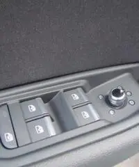 AUDI A4 AVANT 2.0 TDI S-TRONIC 122CV EU6