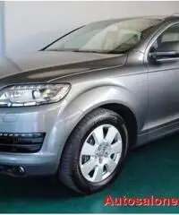 AUDI Q7 3.0 V6 TDI quattro tiptronic Advanced 7 POSTI AUDI Q7 3.0 V6 TDI quattro tiptronic Advanced 7 POSTI