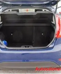 FORD Fiesta 1.4 TDCi 70CV 3 porte NEOPATENTATI FORD Fiesta 1.4 TDCi 70CV 3 porte NEOPATENTATI