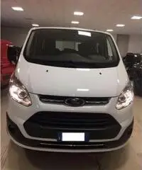 FORD Tourneo Custom 310 2.0 TDCi 130CV PC Trend **KM0** FORD Tourneo Custom 310 2.0 TDCi 130CV PC Trend **KM0**