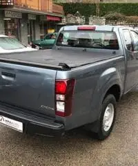ISUZU D-Max 2.5 Single Cab Satellite 4WD ISUZU D-Max 2.5 Single Cab Satellite 4WD