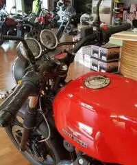 MOTO GUZZI V7 STONE