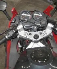 MOTO KAVASAKI GPZ