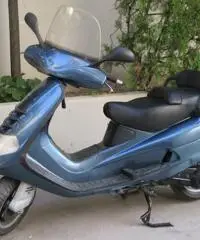 Piaggio Hexagon 250 - 1998 Piaggio Hexagon 250 - 1998