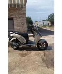 vendo honda @ 125 - anno 2005 vendo honda @ 125 - anno 2005