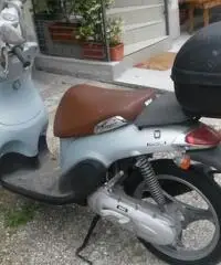 SCOOTER Catalyzer FLIPPER MBK doppia sella / parabrezza / bauletto SCOOTER Catalyzer FLIPPER MBK doppia sella / parabrezza / bauletto