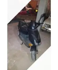 Scooter Aprilia SR 50