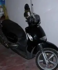 APRILIA Scarabeo tipo veicolo Scooter cc 250
