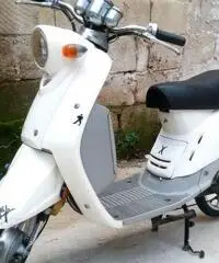 scooter elettrico no assicurazione batteria nuova