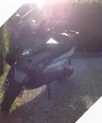 Gilera Nexus 500 scooter Gilera Nexus 500 scooter