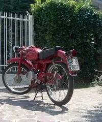 moto guzzi cardellino 73 cc 73 immatricolata 1961 moto guzzi cardellino 73 cc 73 immatricolata 1961